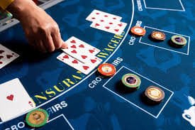 Ilustrasi perlindungan data dan privasi pengguna platform hiburan digital hottogel di Indonesia